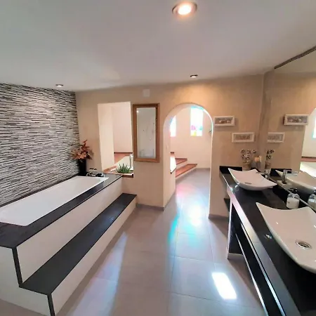 Holiday home La Casa De La Pintora De Cazorla,ideal Familias Y Grupos Grandes